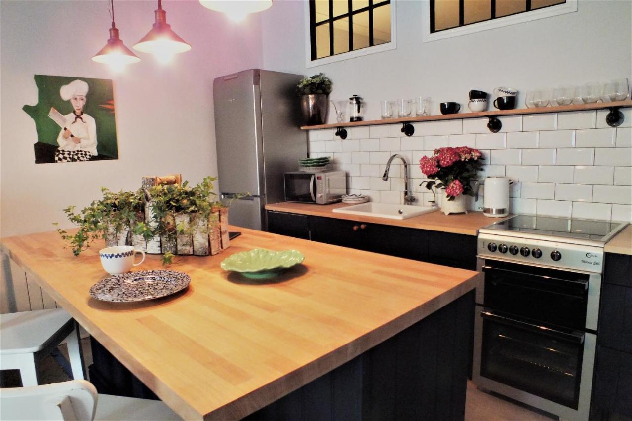 Molesey Hampton Court Grand Snug Sleeps 6 - Walk To Palace And Train 아파트 외부 사진