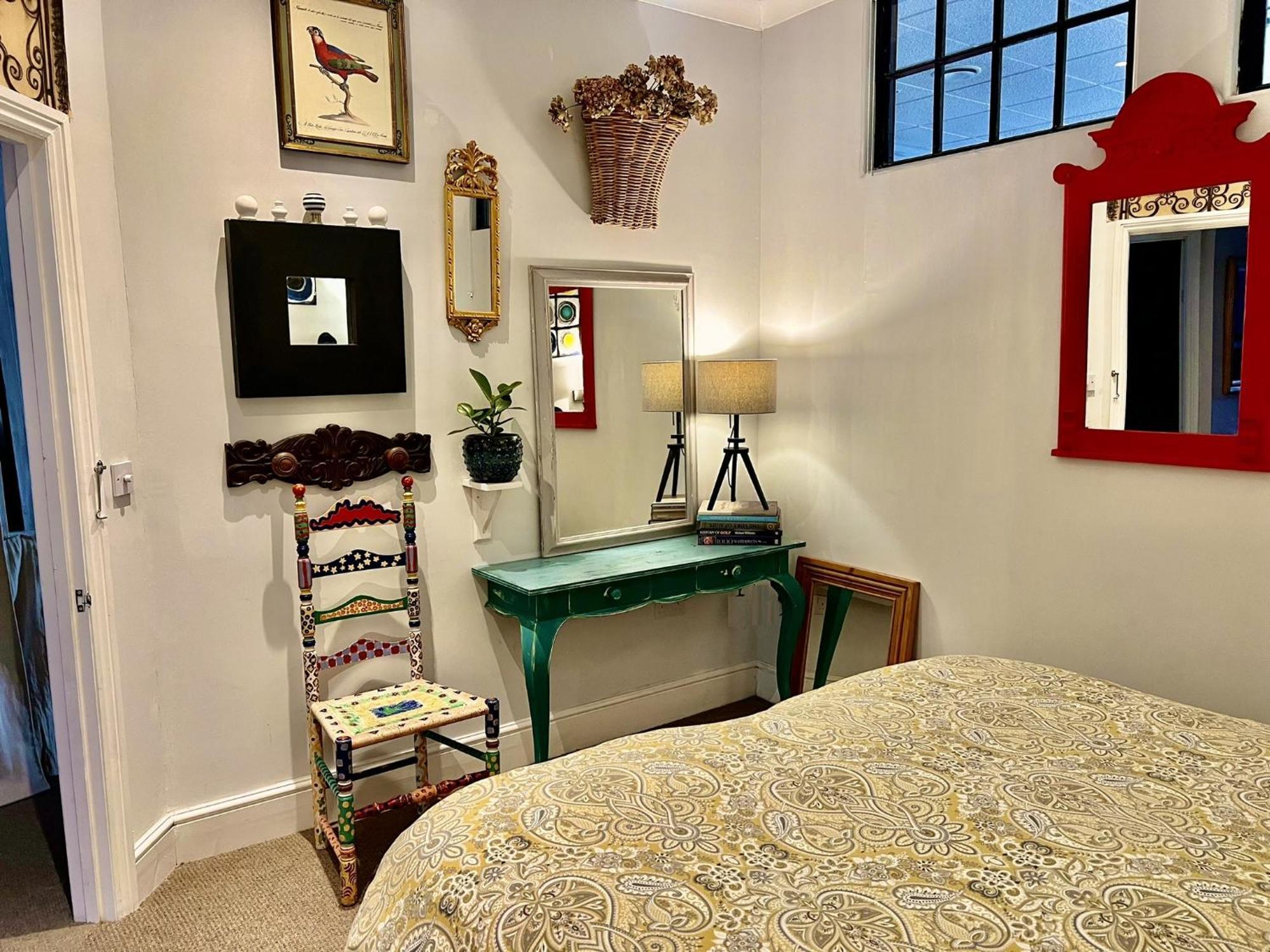 Molesey Hampton Court Grand Snug Sleeps 6 - Walk To Palace And Train 아파트 외부 사진